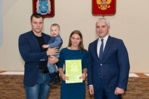 Льготы для молодой семьи 2020 в хмао